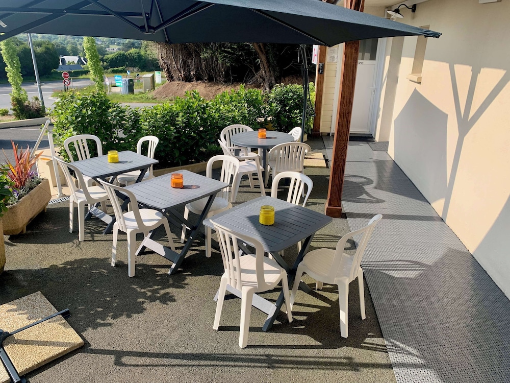 Brit Hotel Aux Hortensias 40/55