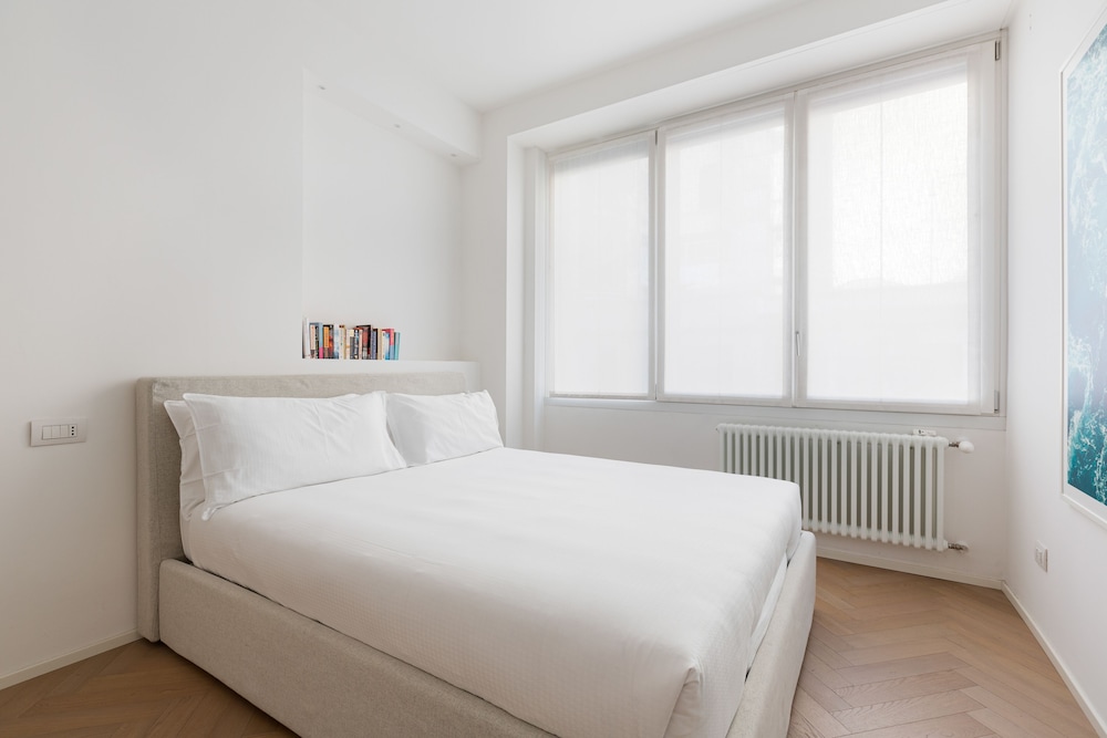 Brera Apartments In Garibaldi 7/50