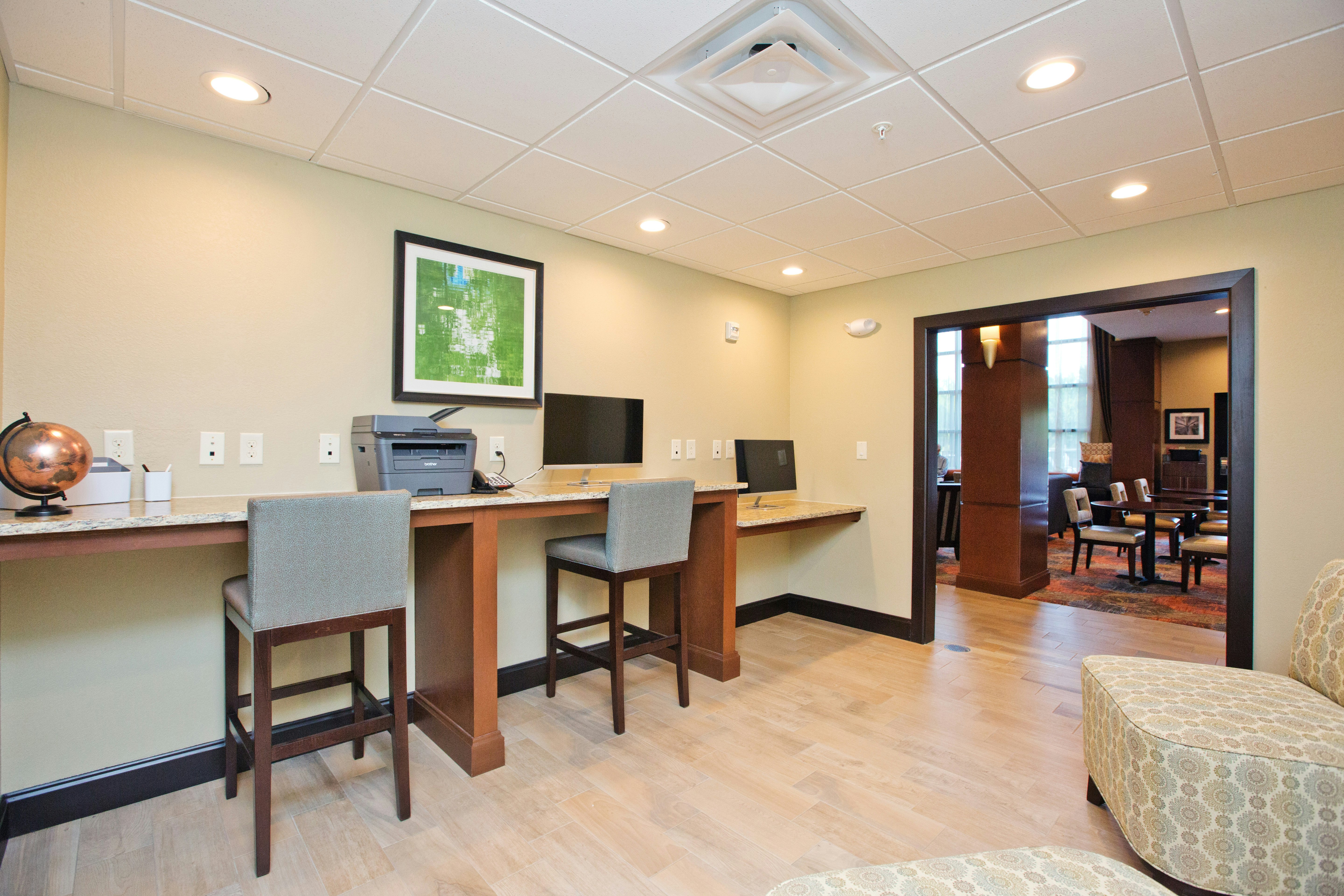 Staybridge Suites Austin South Interstate Hwy 35 52/58