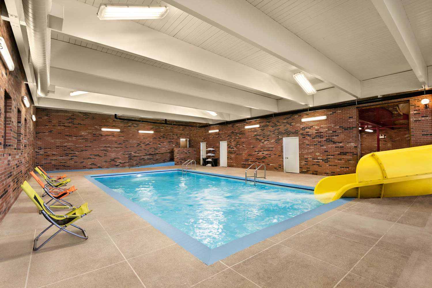 Travelodge by Wyndham Swift Current 39/53
