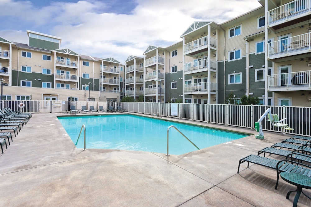 Worldmark Long Beach 46/47