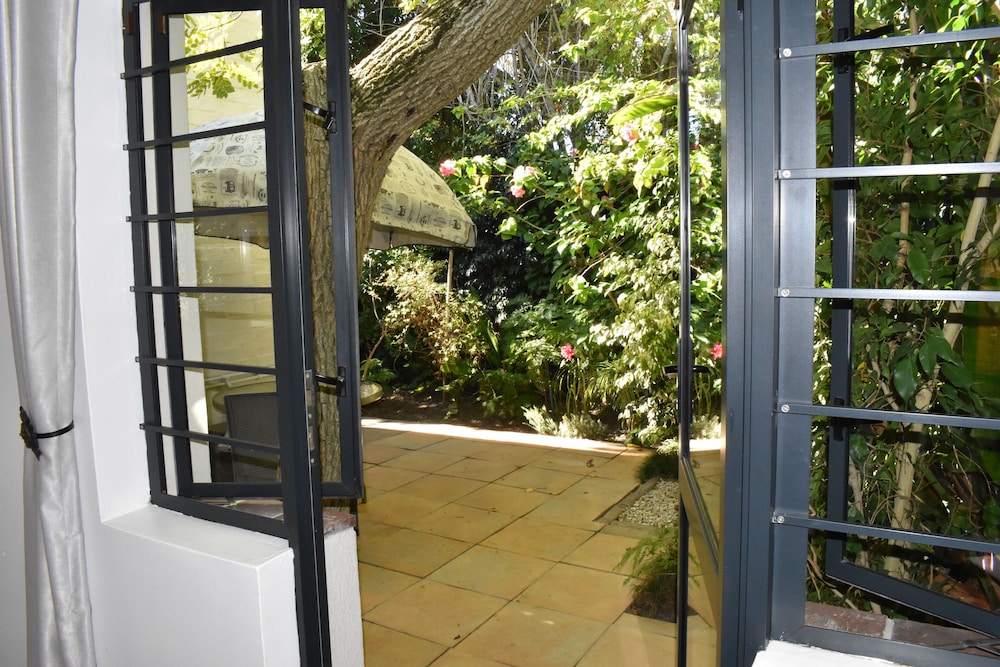 Paradiso Guesthouse 26/49