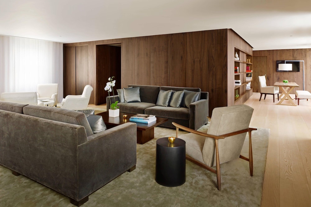 Berners Hotel 32/49