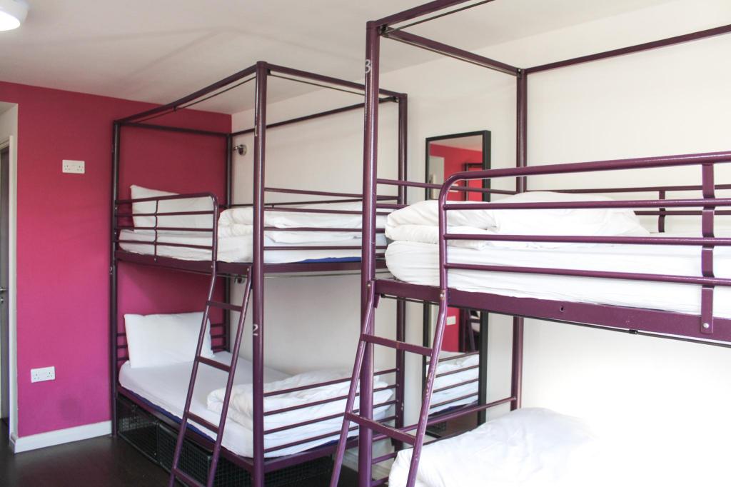 Private, 8 Beds, 4 Bunk Beds