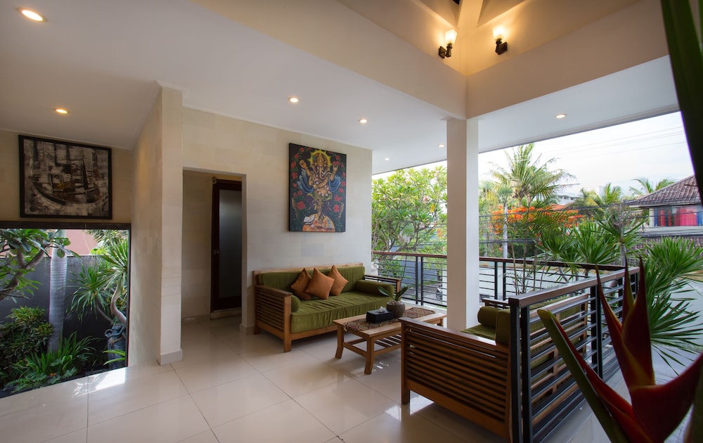Sandi Agung Villa 28/50