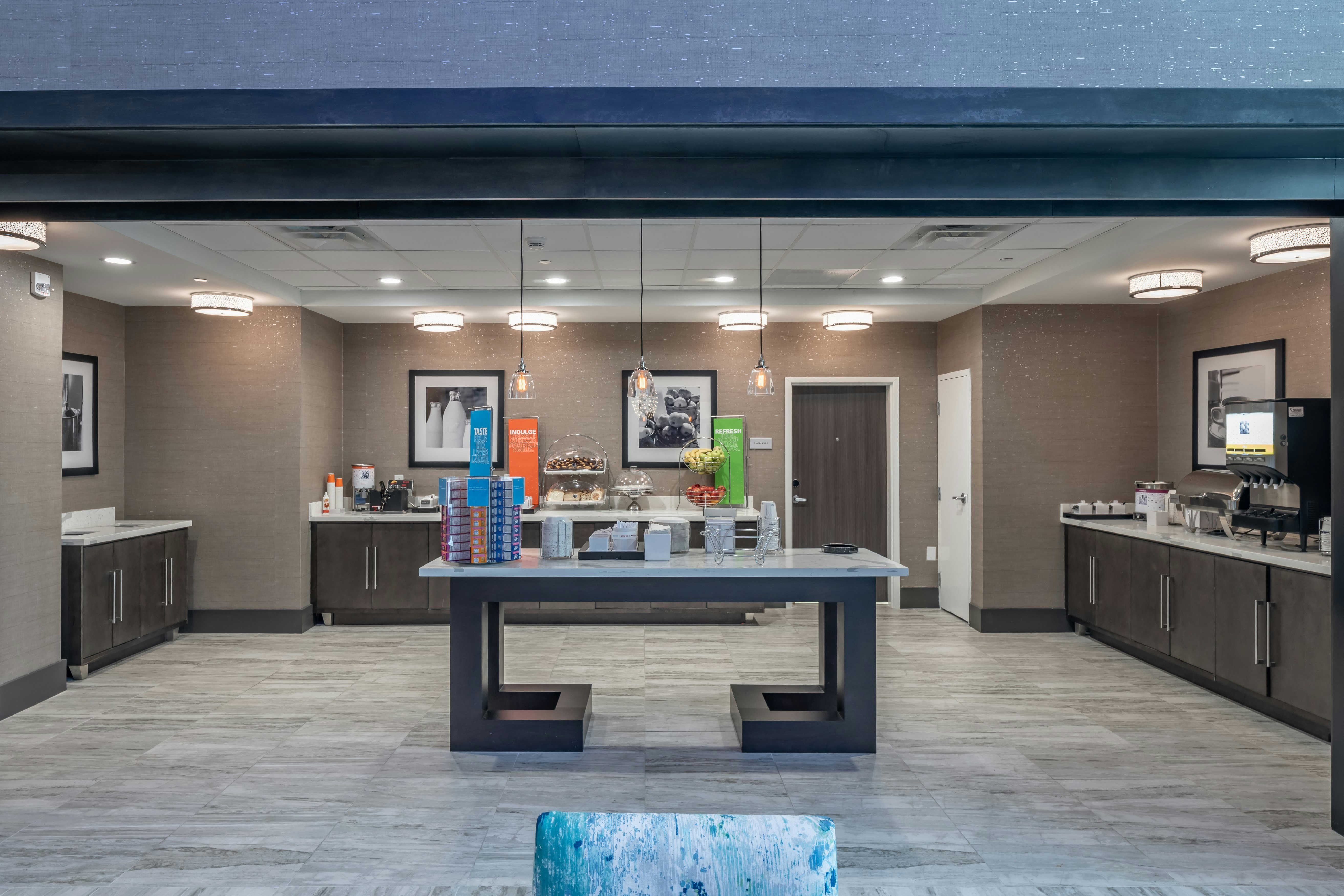 Hampton Inn And Suites Dallas/Plano Central 4/66