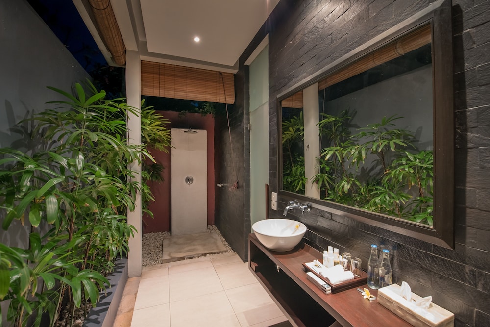 KEMBALI VILLAS 21/50