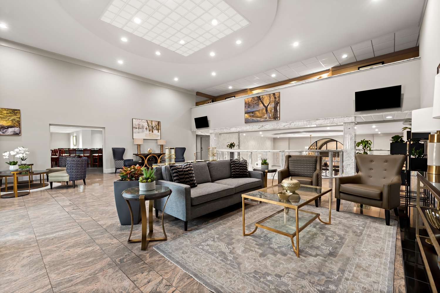 Best Western Plus Concordville Hotel 30/54