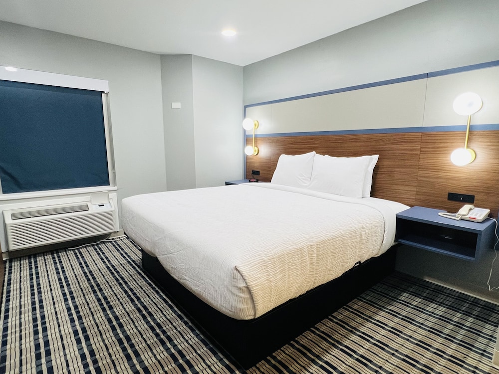 AmericInn by Wyndham Rawlins 9/31