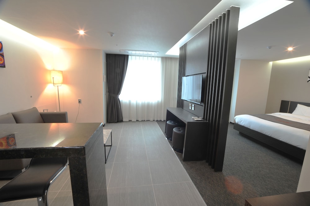 Yongin Central Co'op Hotel 21/44