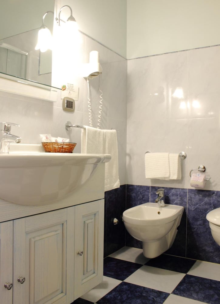 Semiramide Palace Hotel 51/55