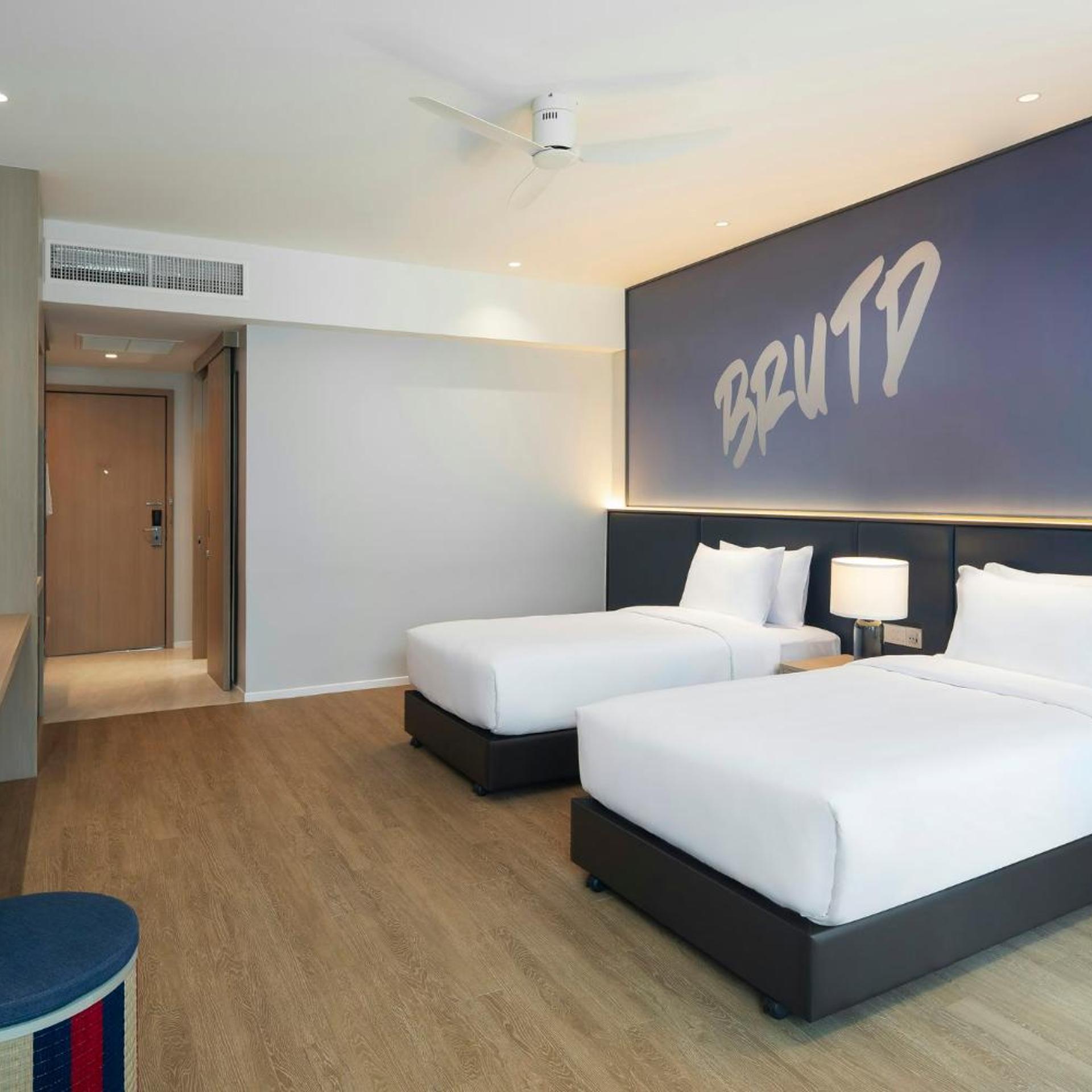 Room, Twin Beds, Terrace