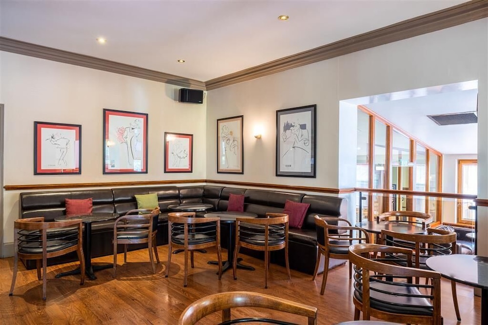 Staindrop Lodge Hotel 43/56