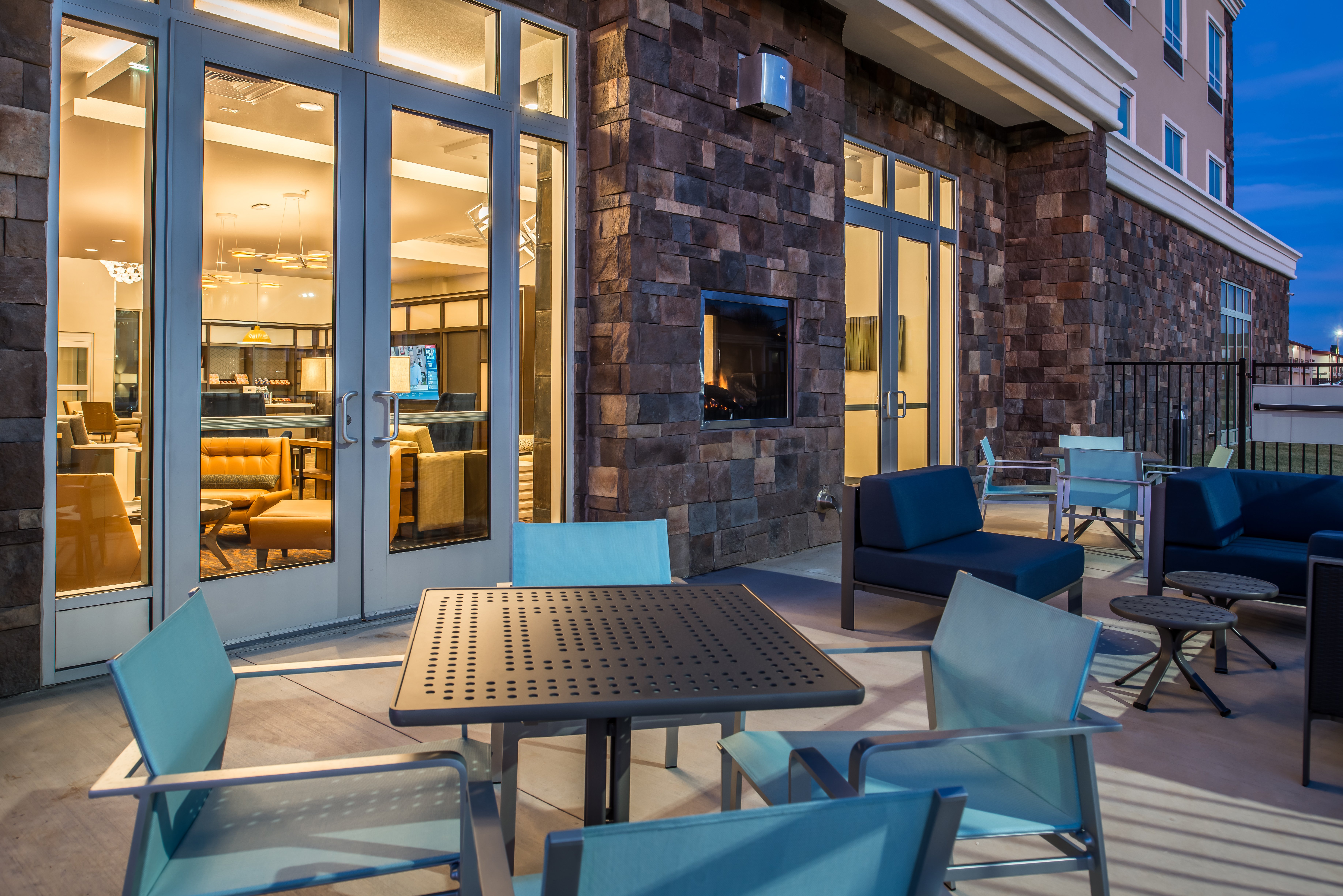 HOLIDAY INN JOPLIN 44/71