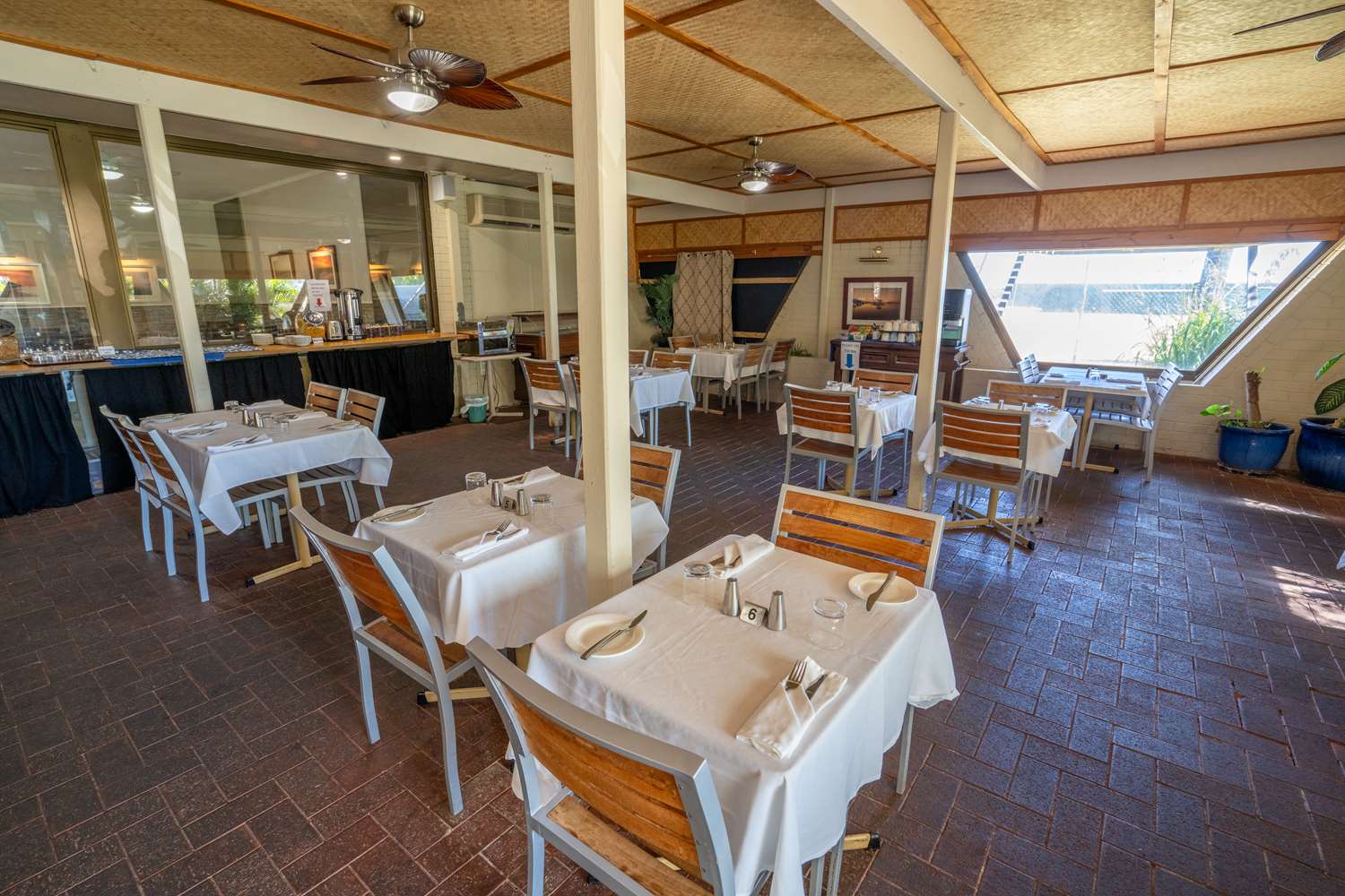 Hospitality Carnarvon, SureStay Collection By Best Western 35/54