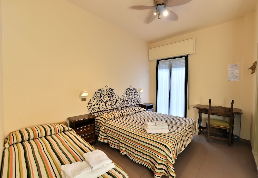 Doria Hotel 31/48