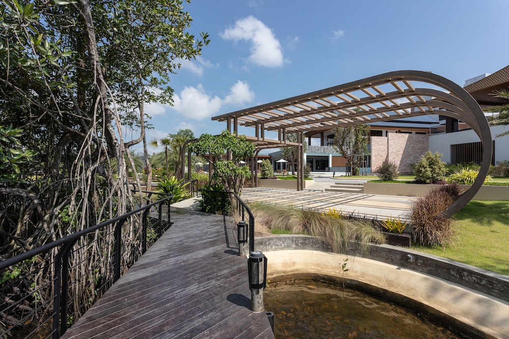 Laguna Grand Hotel & Spa Songkhla (SHA Certified) 44/50