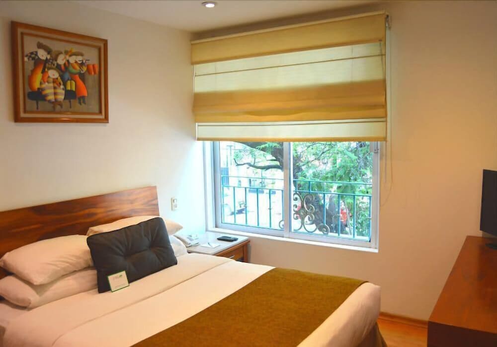 Residence Lheritage Aristoteles 225 By Bluebay 34/52
