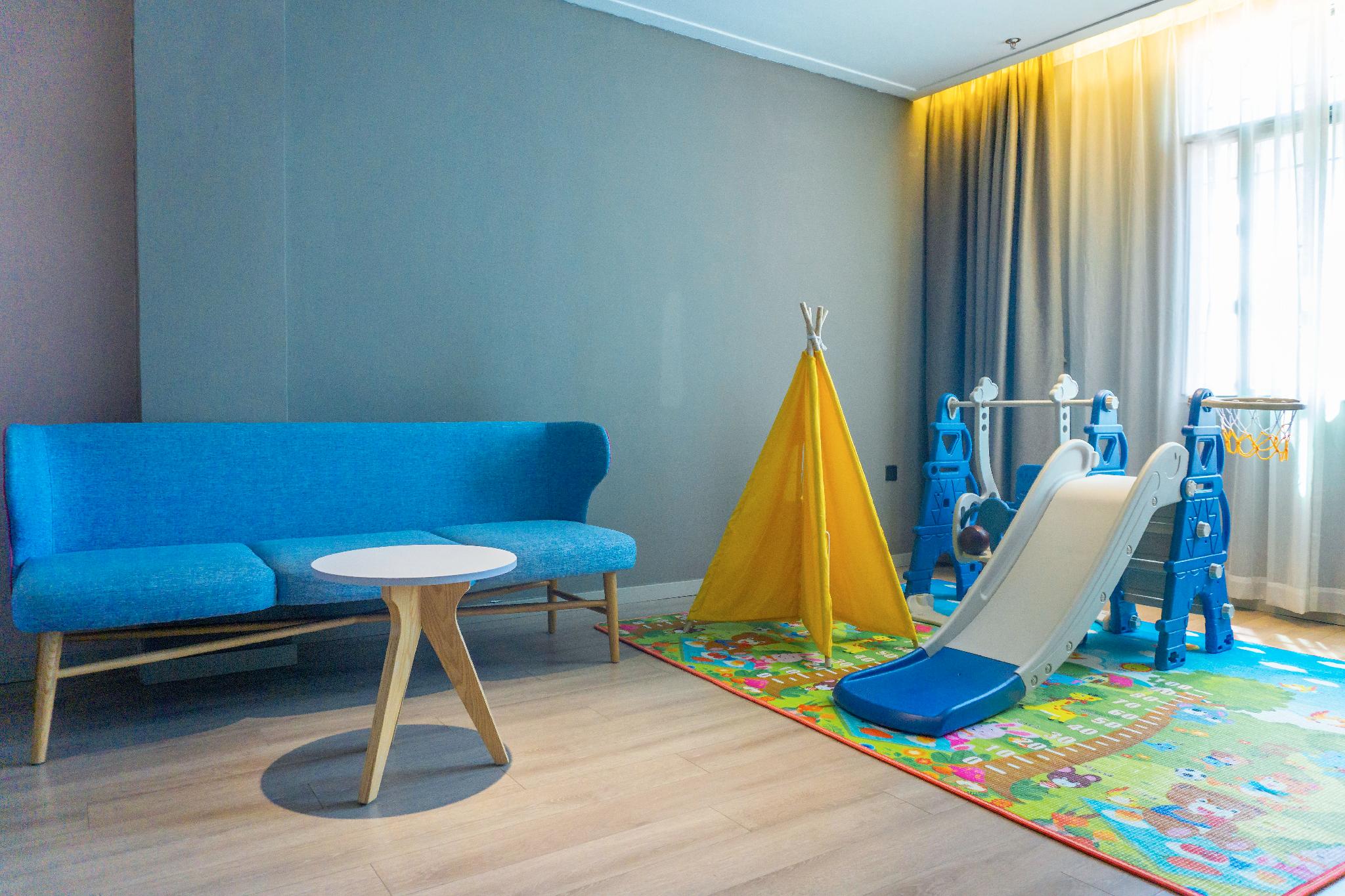 Home Inn Neo (Xiamen Railway Station Wenzao) 30/36