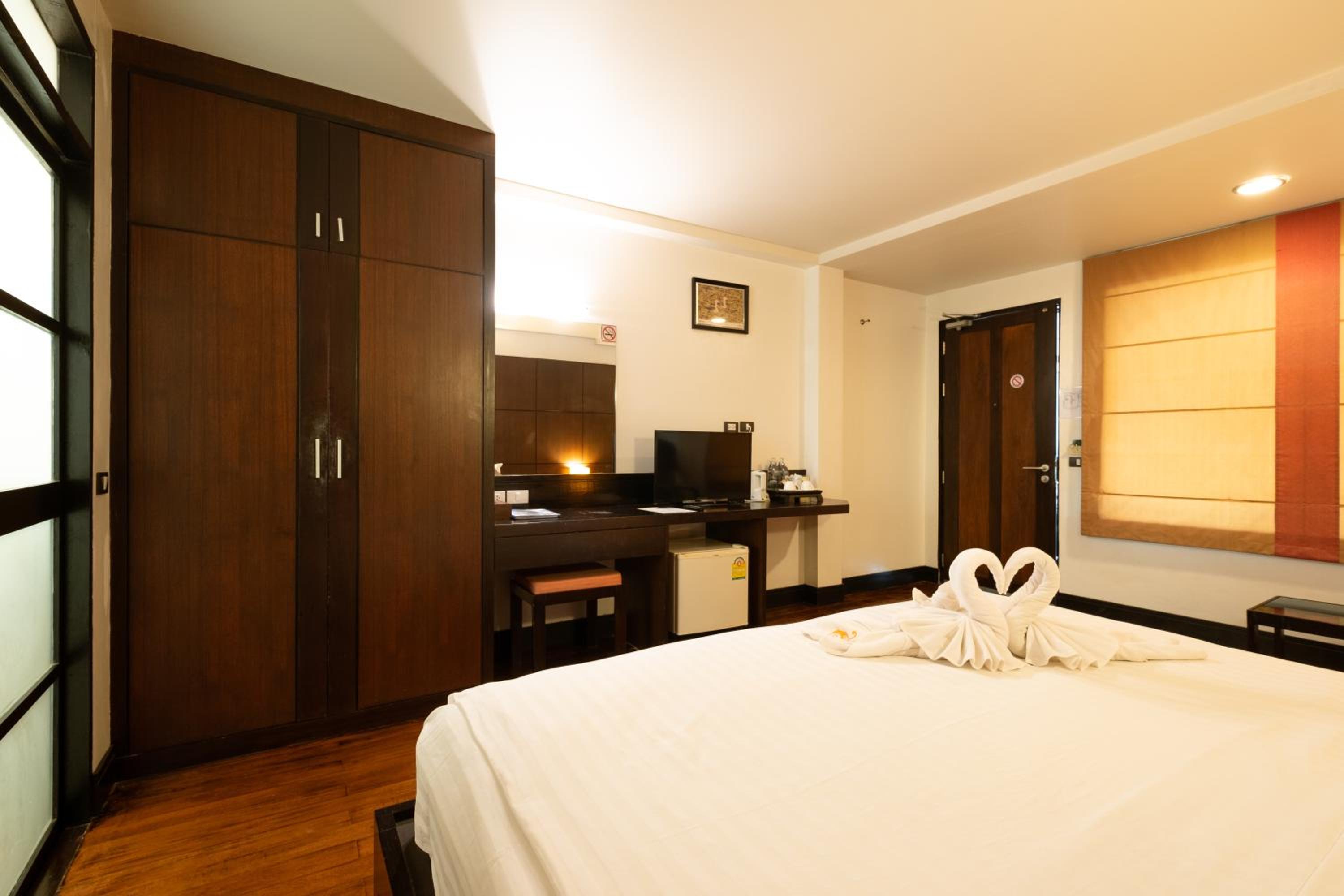 rooms