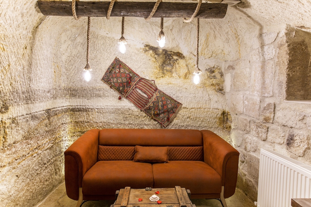 Kayadibi Cave Otel 32/49