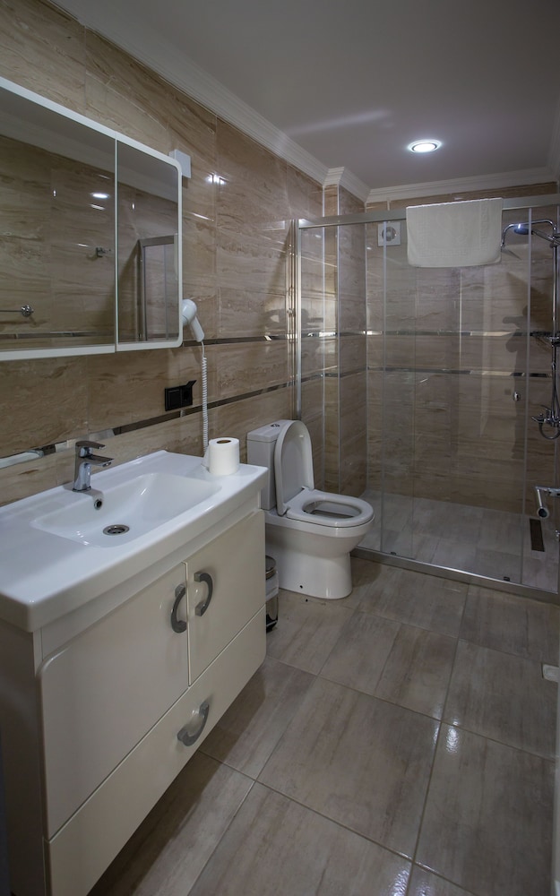 Akkum Hotel 23/24