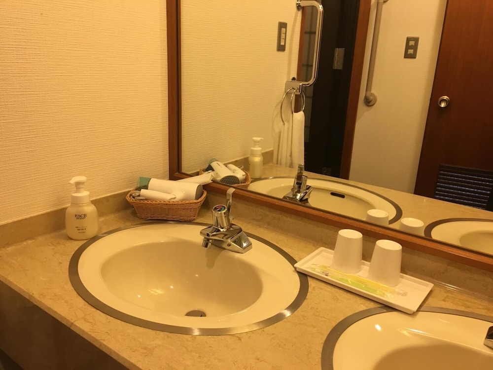 KKR HOTEL NAGOYA 30/32