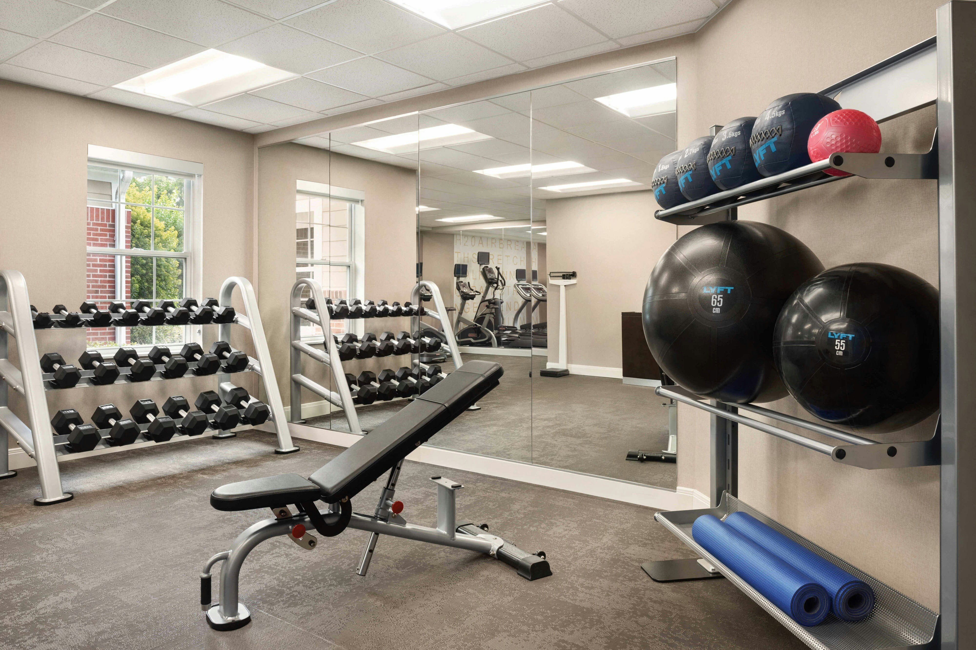 Residence Inn By Marriott Houston The Woodlands/Market Street 8/13