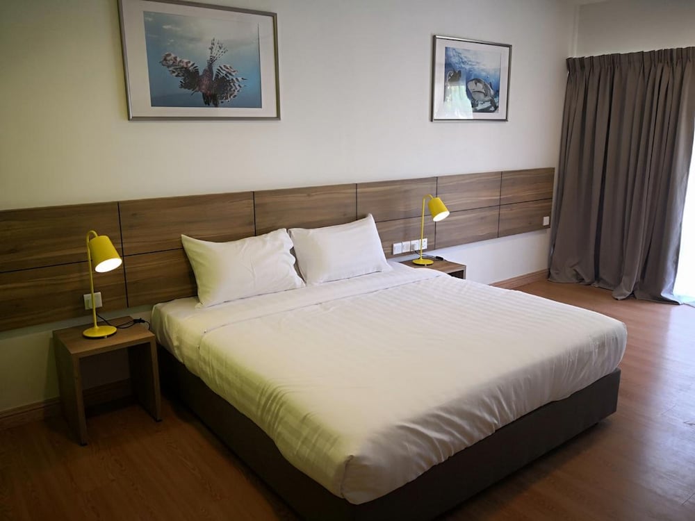 Aman Tioman Beach Resort 4/28