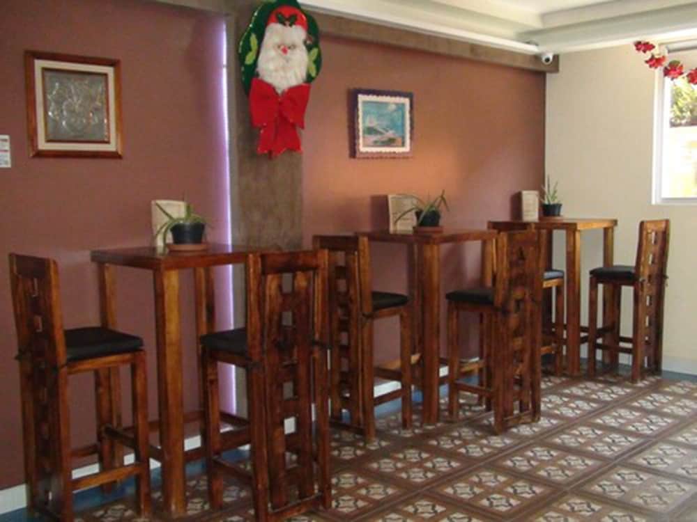 Hotel Villas 7 35/50