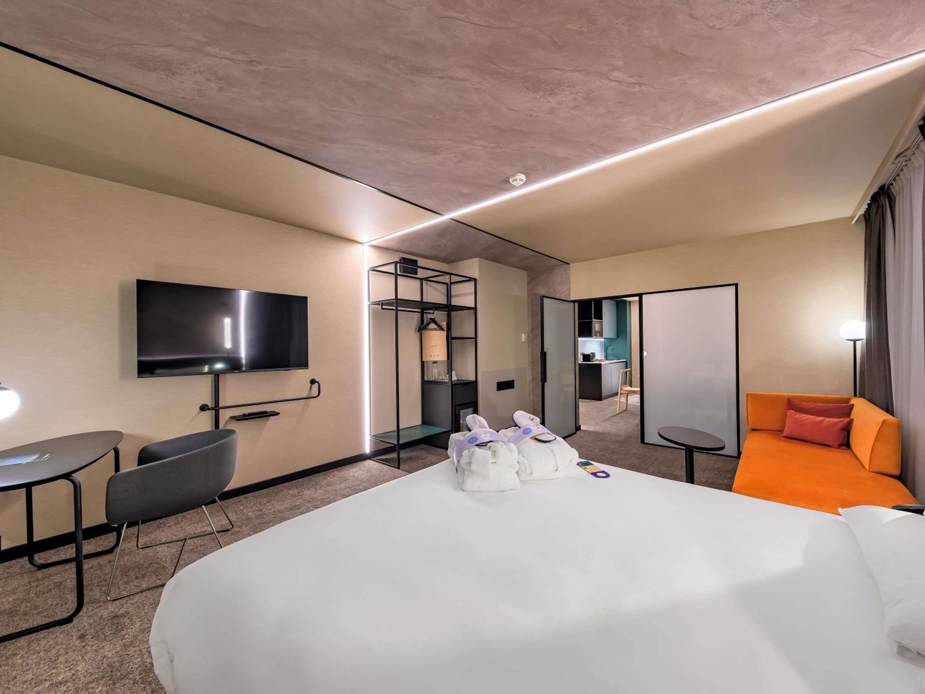 rooms