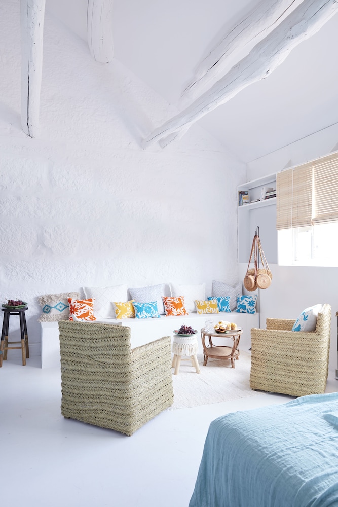 Cocorico Luxury Guesthouse And Restaurant 21/28