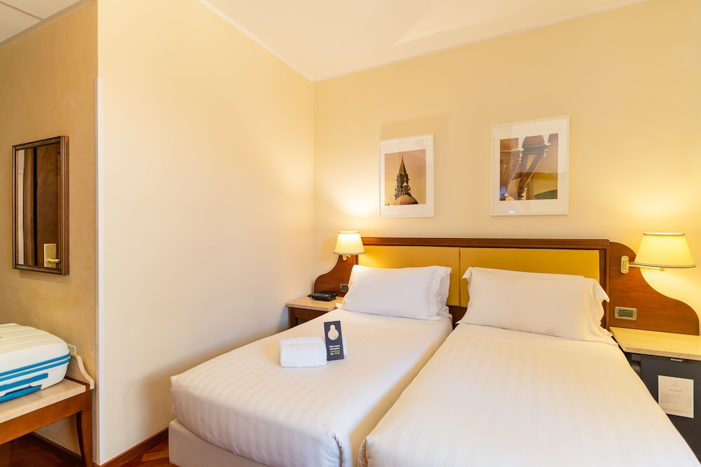 SUPERIOR, DOUBLE BED