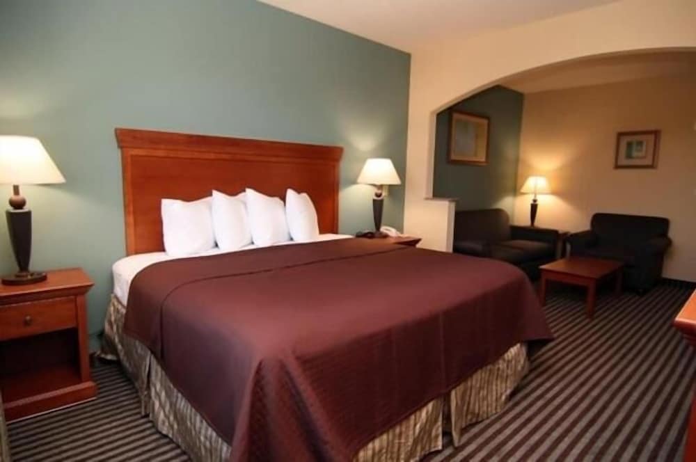Quality Inn & Suites - Marlin 30/56