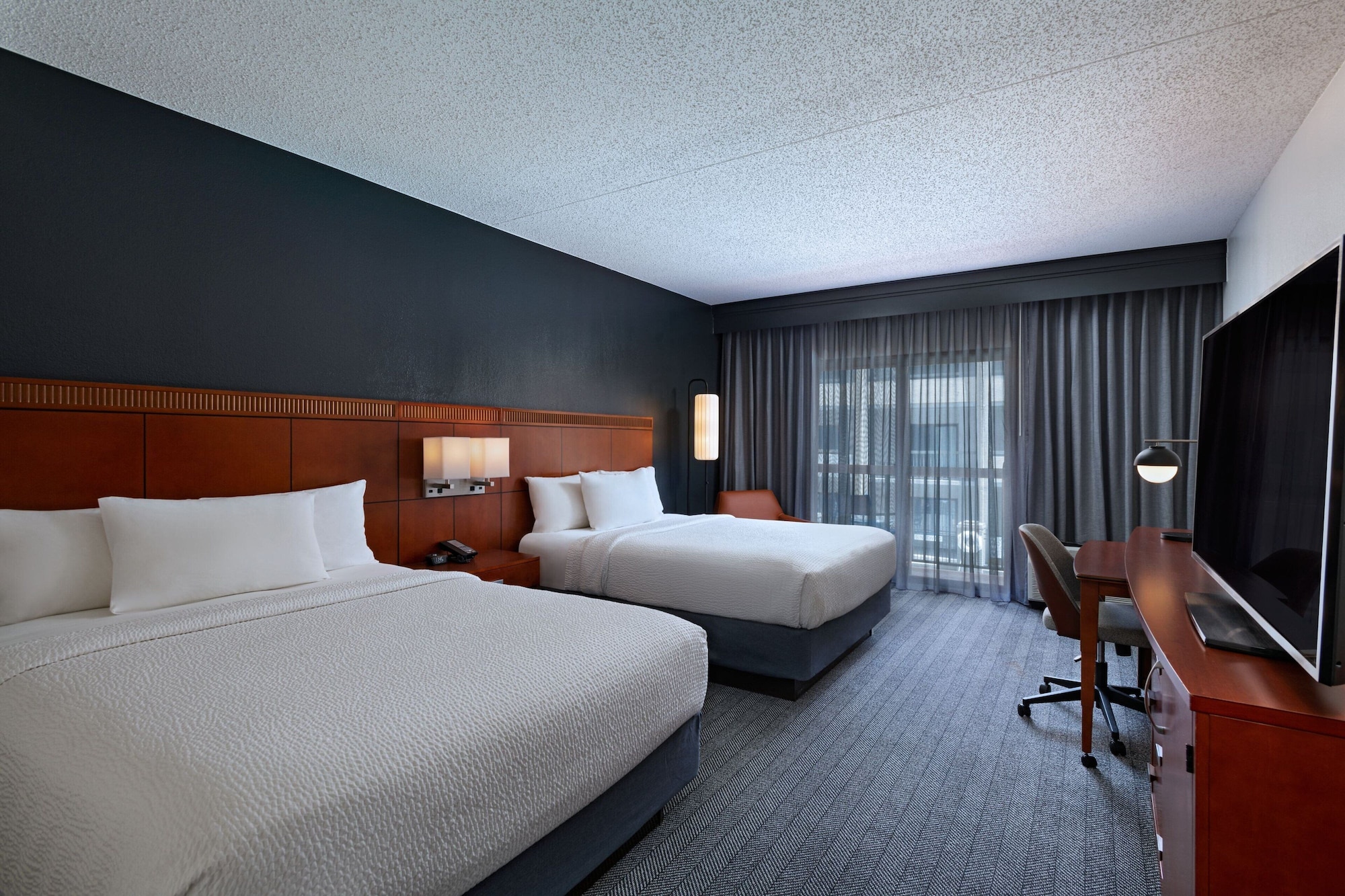 Room at Courtyard Dallas Plano Parkway At Preston Road, PLANO - TX