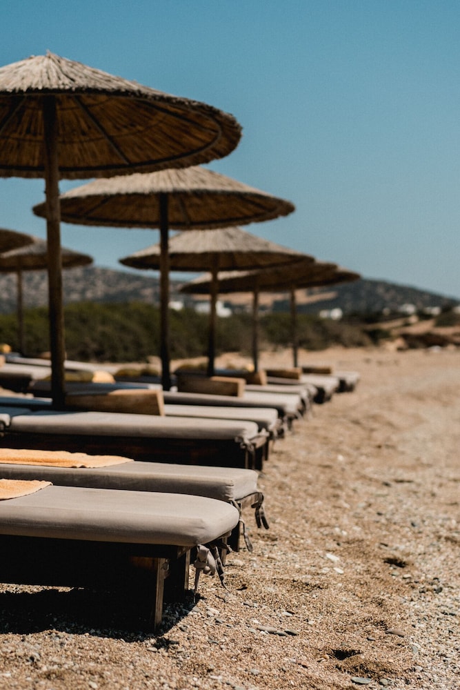 Soros Beach 65/68