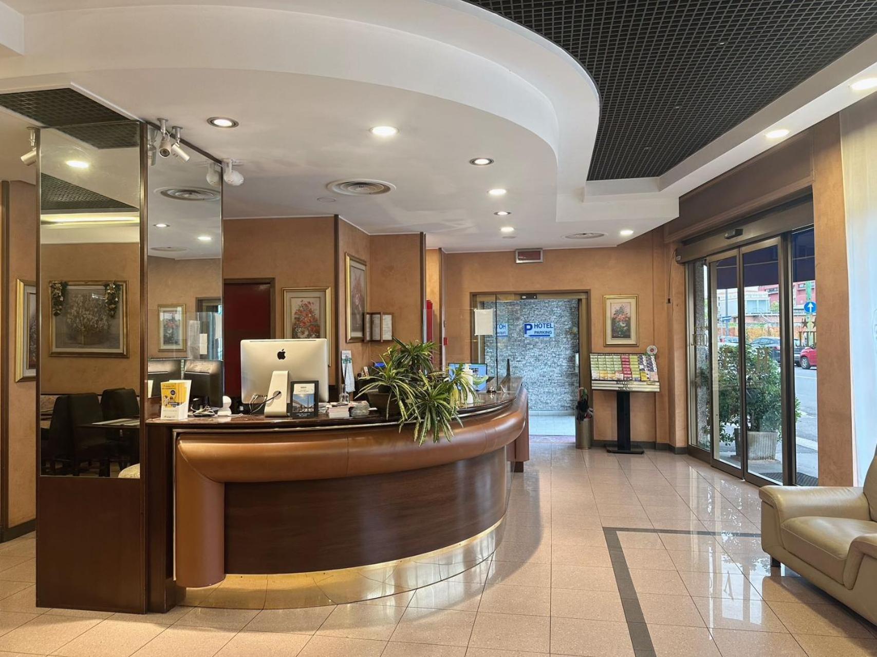 Hotel Valganna Srl Ex Valganna 2/50