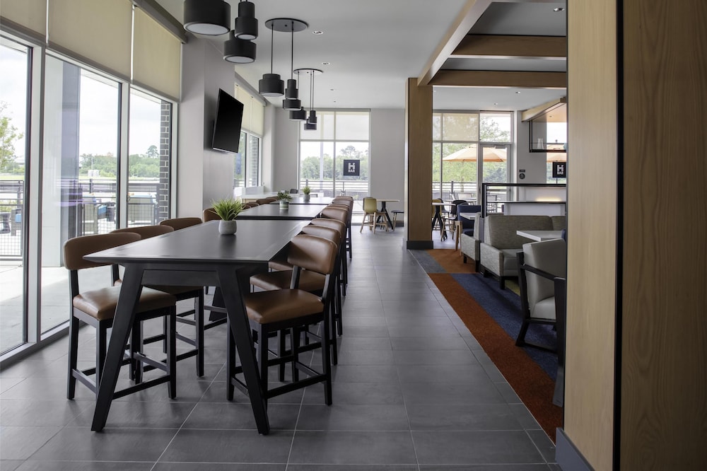 Hyatt House The Woodlands-Shenandoah 34/47
