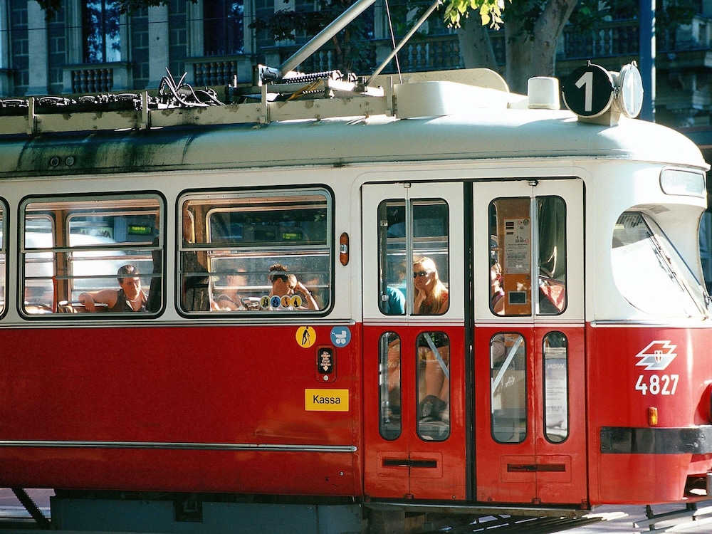 Ibis Wien Hauptbahnhof 3/69