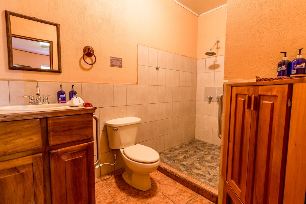 Nepenthe B&B 41/50