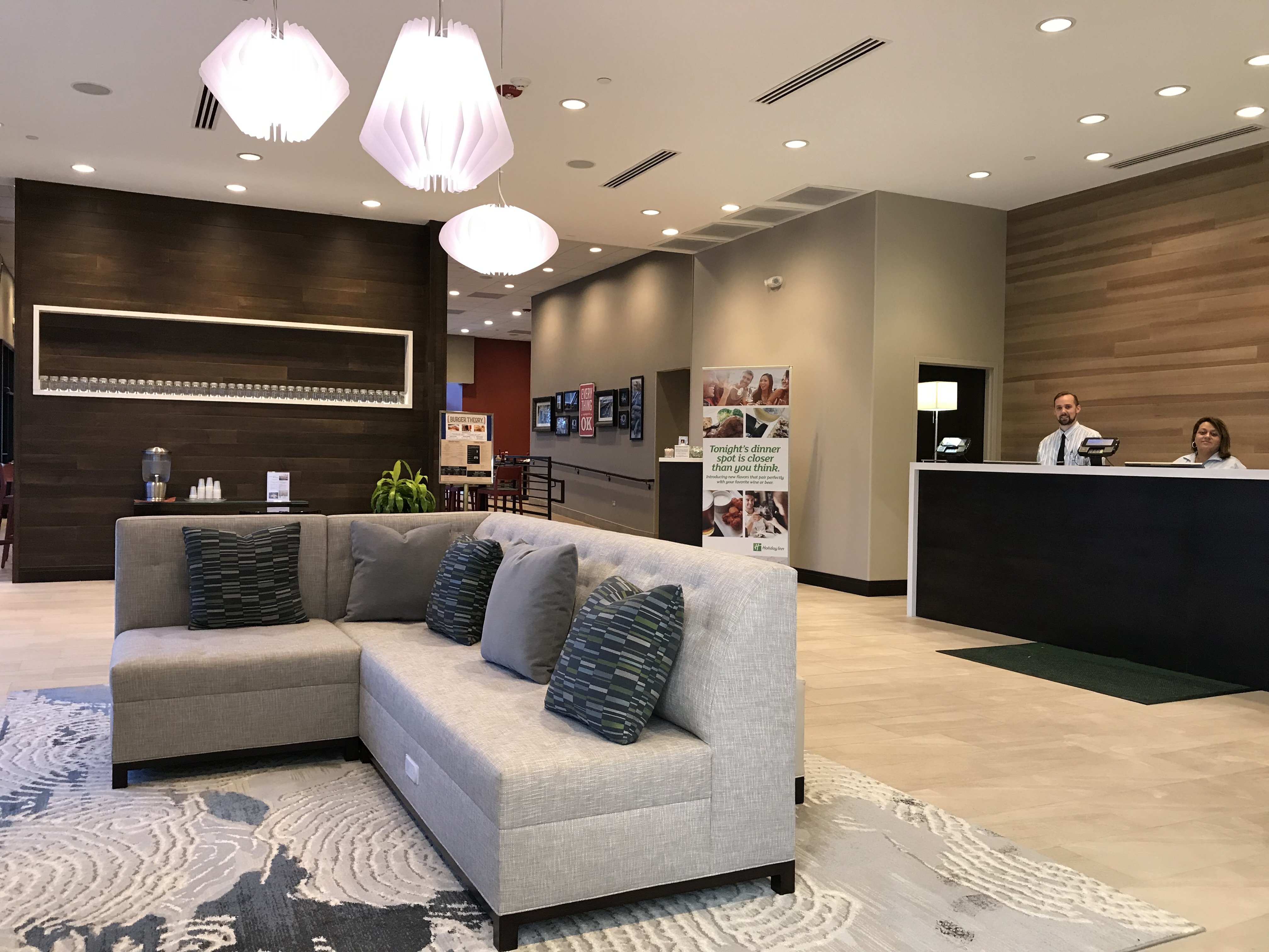 Holiday Inn Hotel & Suites Chicago-Carol Stream(Wheaton) 6/76