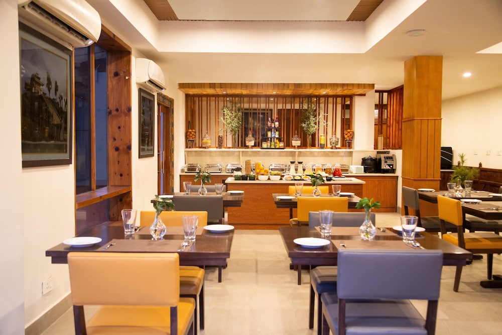 Lemon Tree Hotel, Thimphu 23/30