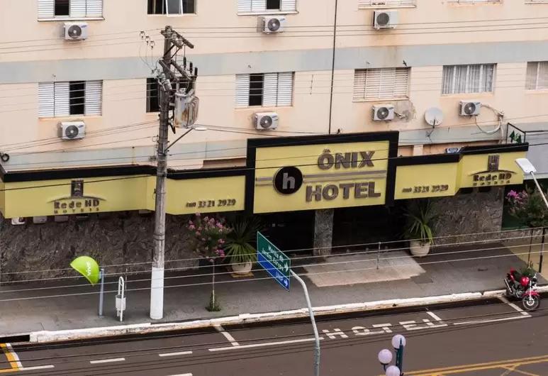 Onix Hotel 3/50