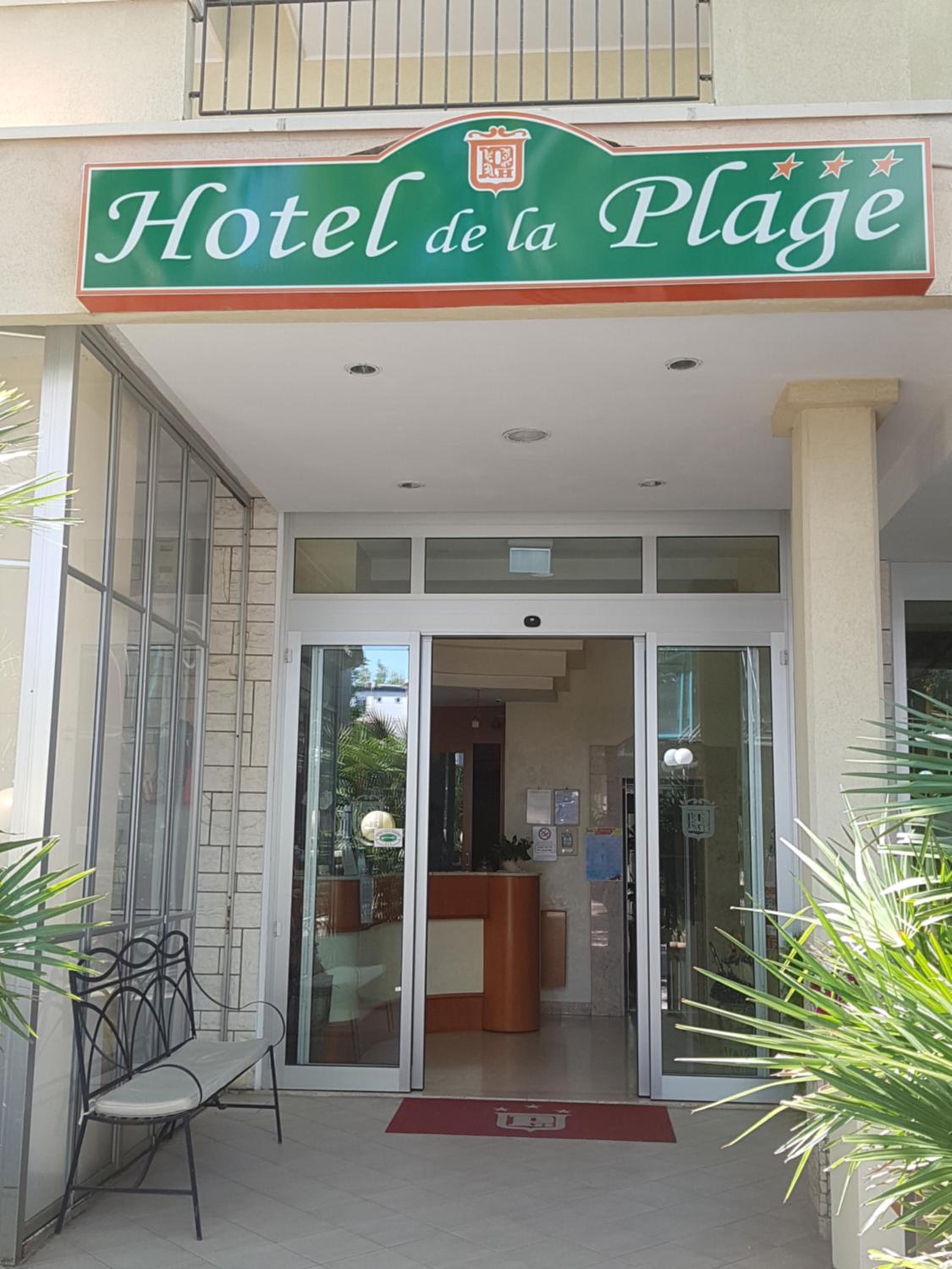 Hotel De La Plage 3/50