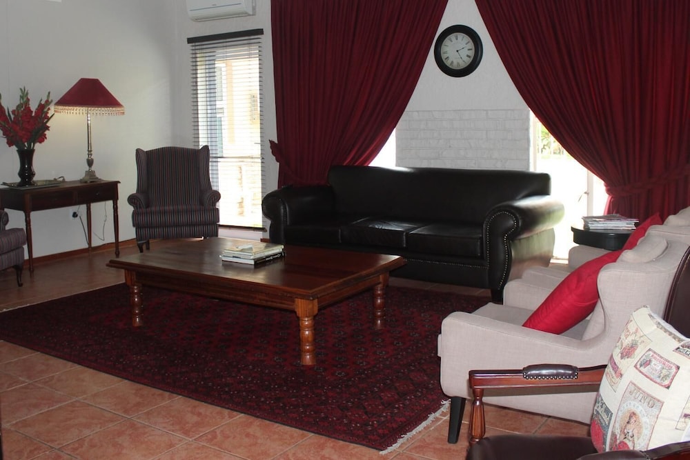The Willow Tree Guest House 19/36