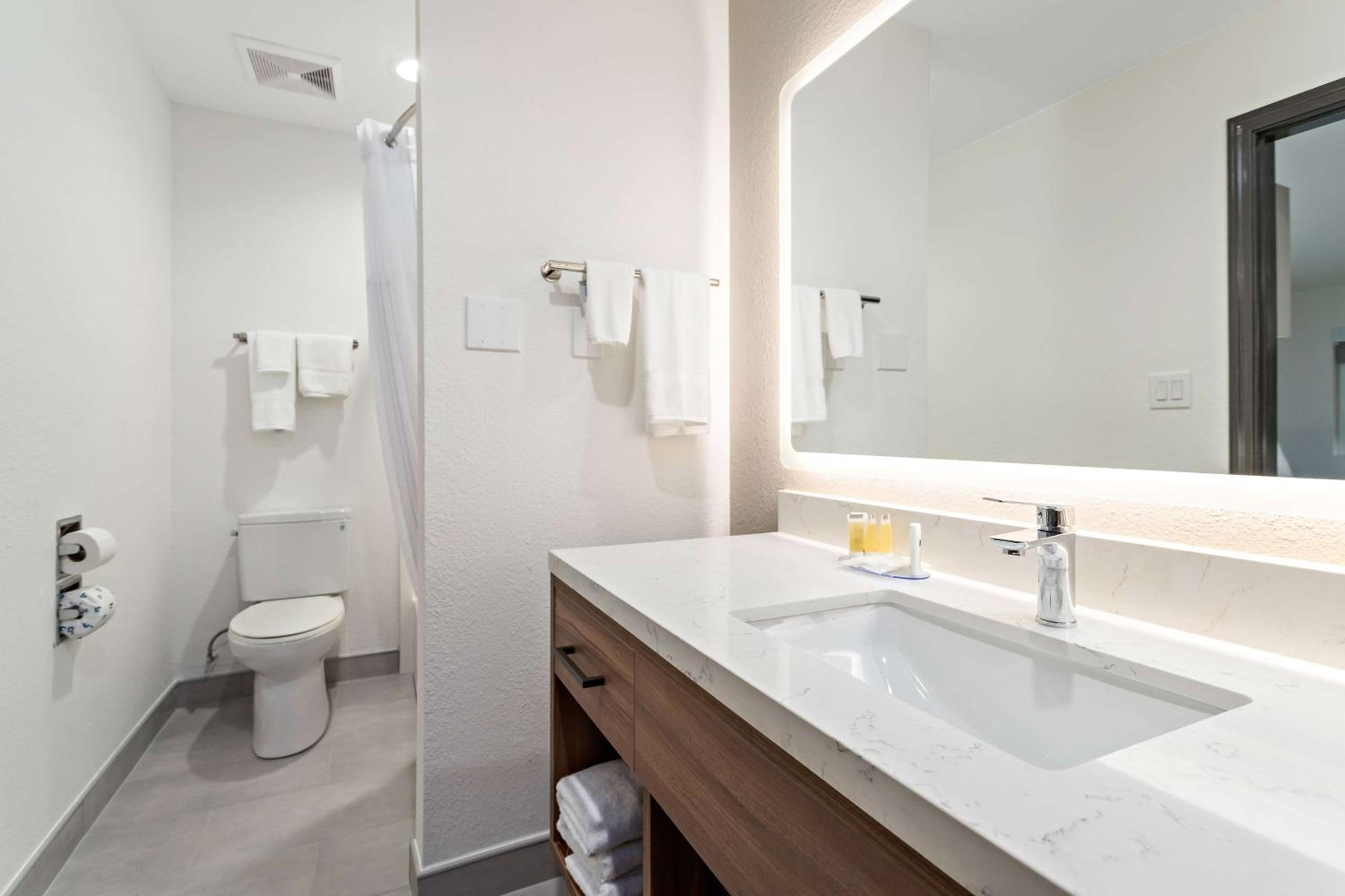 غرفة بريميوم بسريرين مزدوجين، Baymont by Wyndham Beaumont 5/10