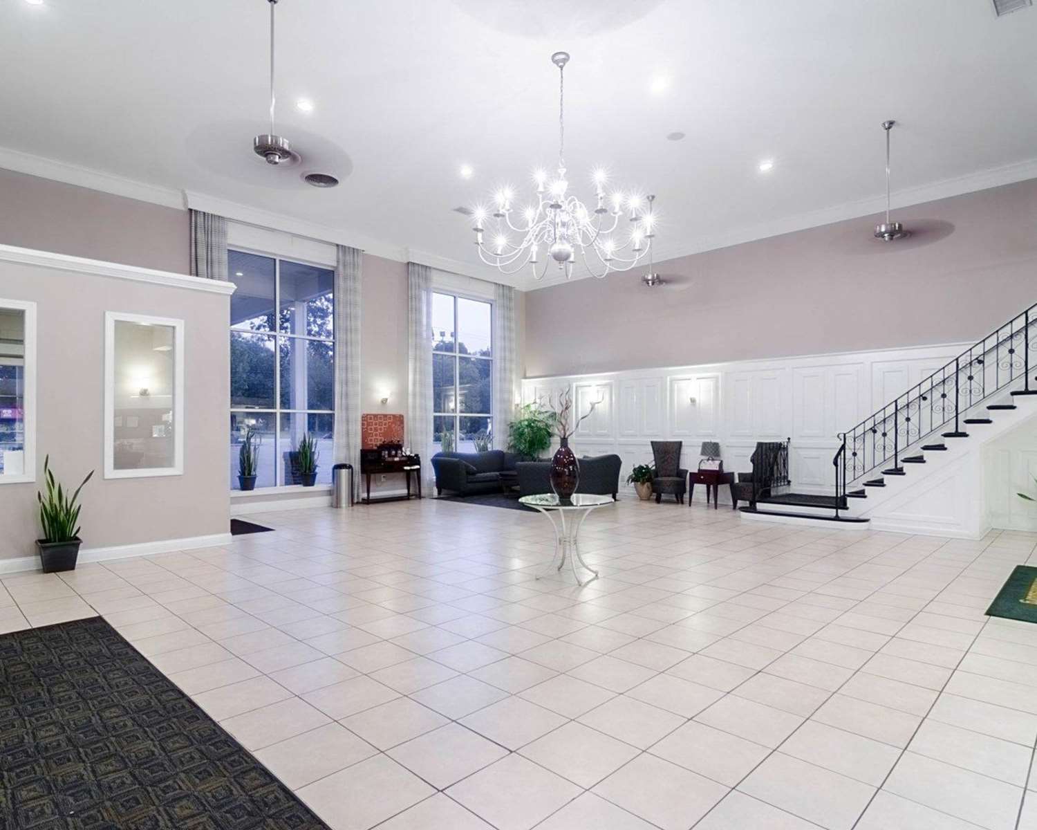 Rodeway Inn Suites Williamsburg Central 3/12