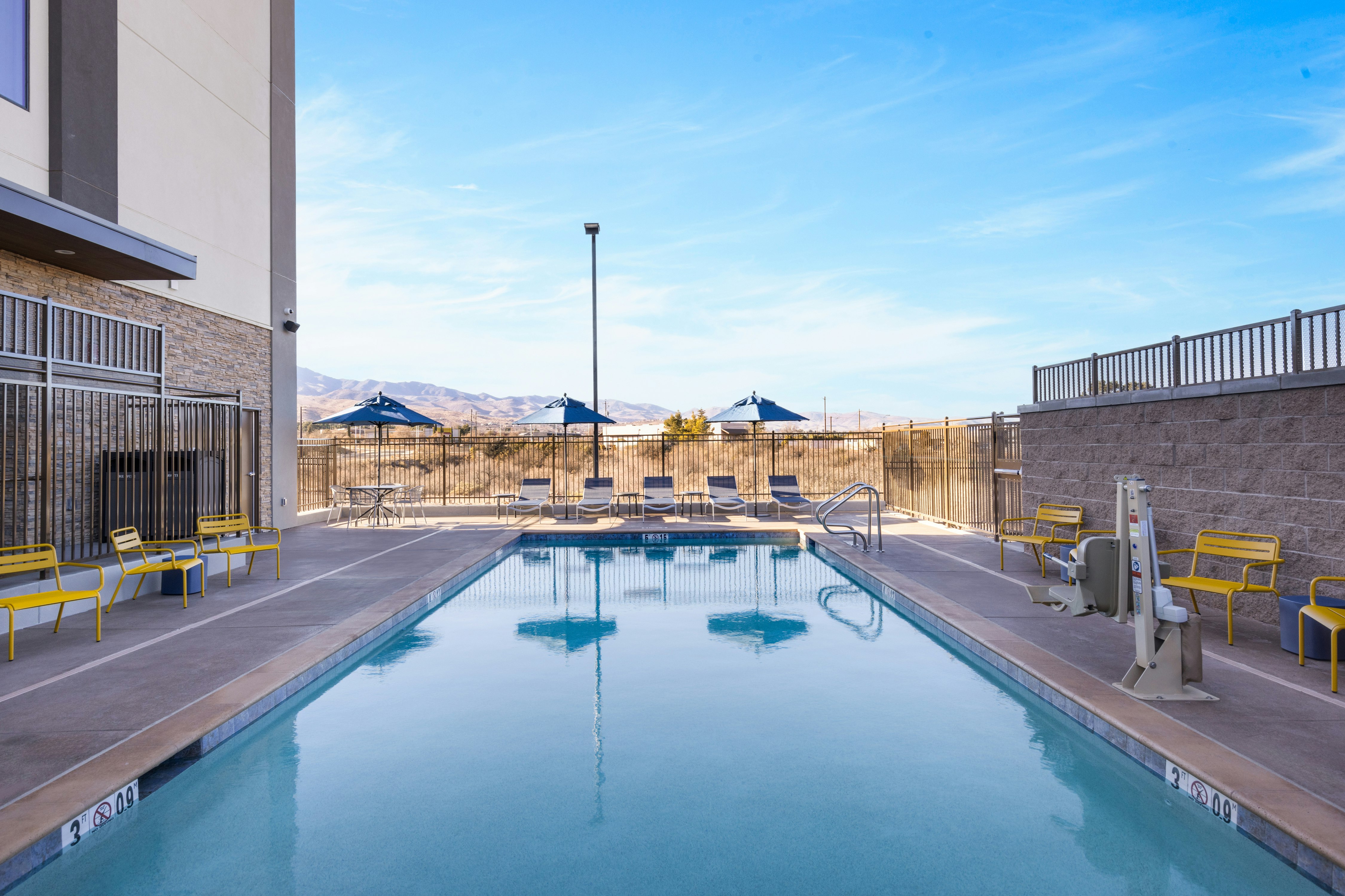 Hampton Inn and Suites by Hilton Cottonwood 8/19