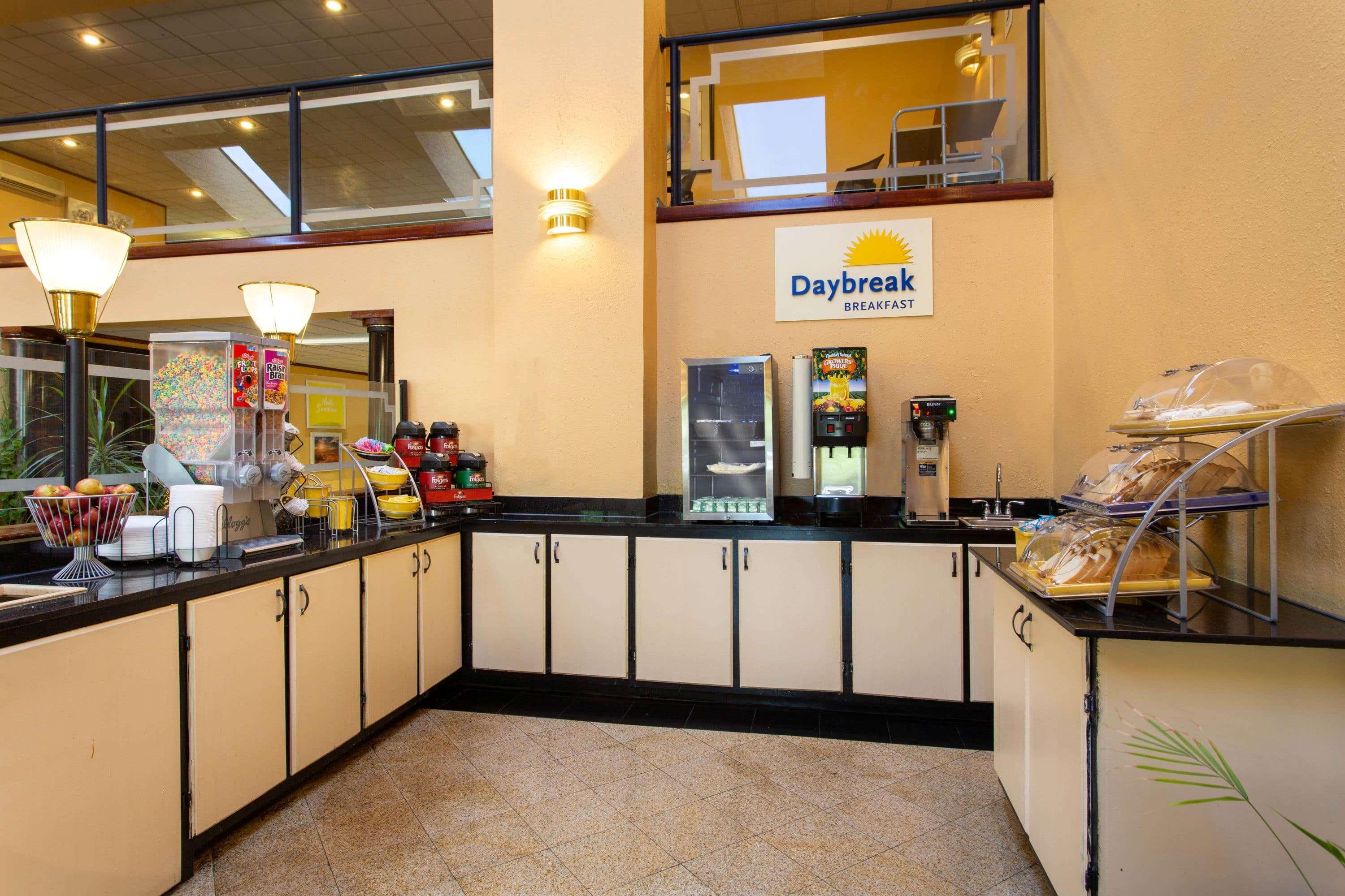 Days Inn by Wyndham Hillsborough 32/40