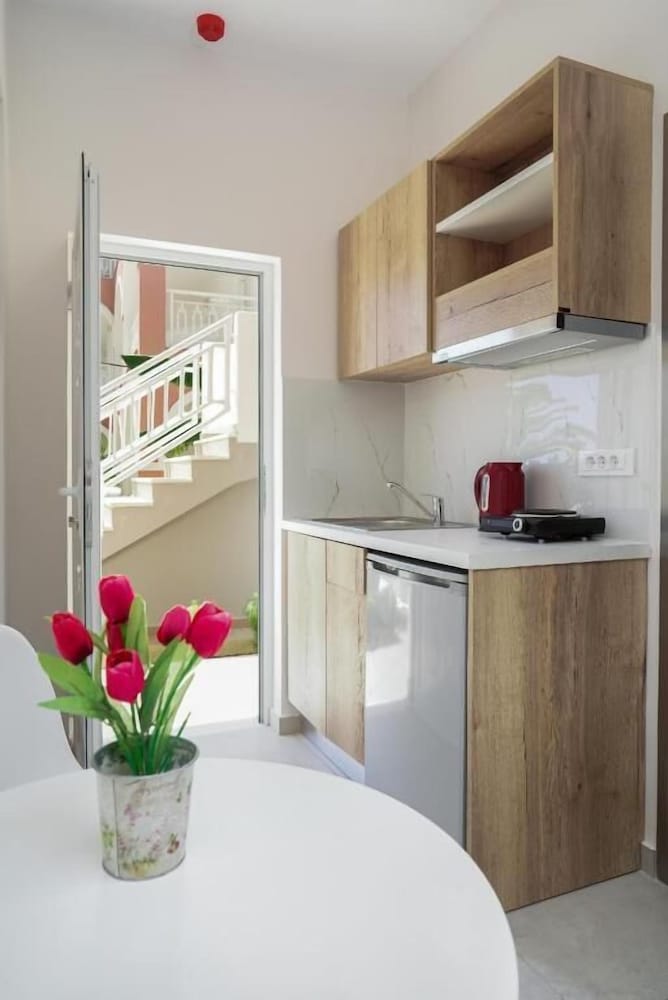 Antonis Apartments 5/50